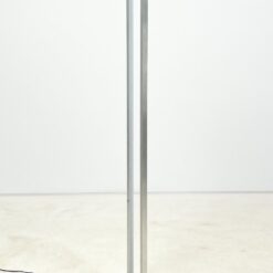 Pastatomas, modernus, metalinis šviestuvas 16x16x121 cm