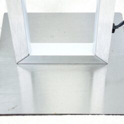 Pastatomas, modernus, metalinis šviestuvas 16x16x121 cm