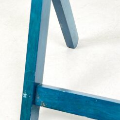 Sulankstomas medinis, mėlynai dažytas staliukas 37x49x65 cm