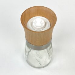 Rankinis prieskonių malūnėlis “Gama” 6,5×6,5×13 cm