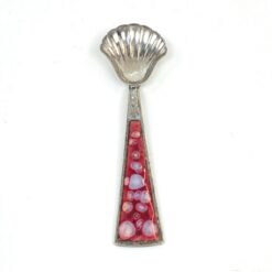 Metalinis kriauklės formos arbatinis šaukštelis su epoksidu 3x11x0,5 cm