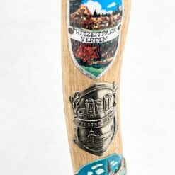 Medinė vaikščiojimo po kalnus lazda su vietovių ženkliukais 3,5×3,5×114 cm