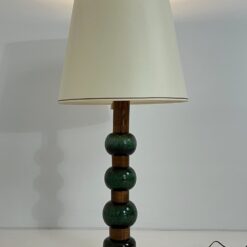 Mid Century “Kaiser Leuchten” šviestuvas iš keramikos ir medžio 50x50x107 cm