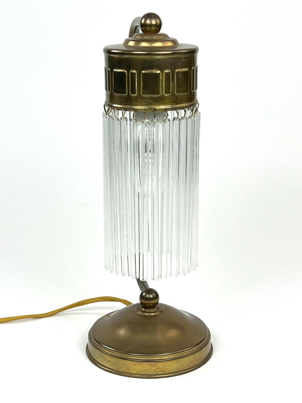 HN1714-staliniai-sviestuvai-3 Žalvarinis stalinis šviestuvėlis su stiklo karoliukais 12,5x15x32,5 cm