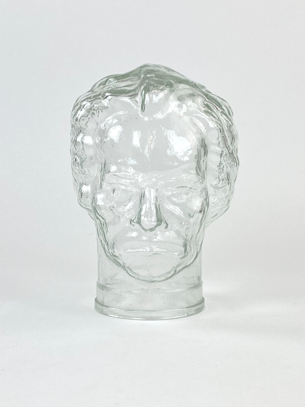 HN1718-stiklines-skulpturos-1 Stiklinis Ludwig van Beethoven biustas 17x15x23 cm