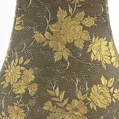 Stalinis šviestuvas iš polirezino su liūto figūra ir tekstilės gaubtu 26x26x57 cm