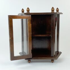 Pakabinama arba pastatoma ąžuolinė spintelė 15x36x41 cm