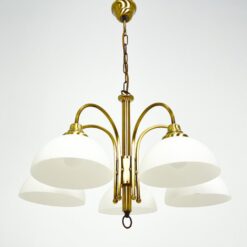 Žalvarinis Honsel Leuchten penkių šakų sietynas su stiklo gaubtais 60x60x77 cm