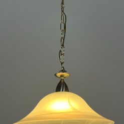 Pakabinamas metalinis šviestuvas stikliniu gaubtu 42x42x70 cm