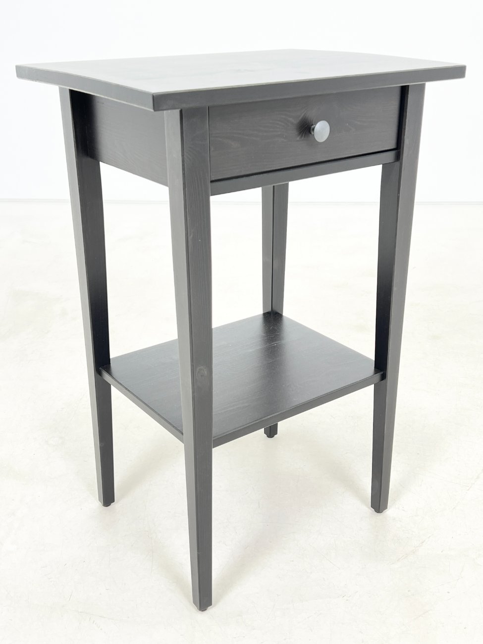 HN1777-spinteles-3 Ikea HEMNES pušies medžio spintelė su stalčiuku 35x46x70 cm