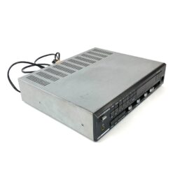 “Grundig R 30” stiprintuvas su radijo tiuneriu 26,5x32x7 cm