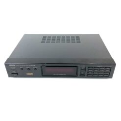 “Denon DTU-1000” skaitmeninis tiuneris 29,5×43,5×8 cm