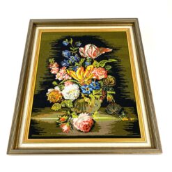 Siuvinėtas įrėmintas paveikslas - natiurmortas "Puokštė" 4x50,5x61 cm