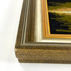 Siuvinėtas įrėmintas paveikslas – natiurmortas “Puokštė” 4×50,5×61 cm