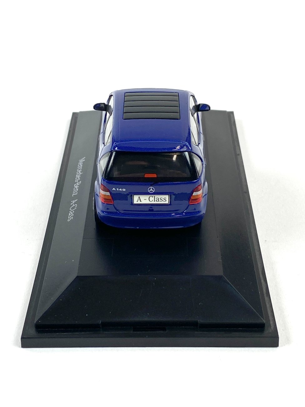 HN1825-modeliukai-4 Mercedes-Benz A-Class modeliukas 8×15,5×7 cm