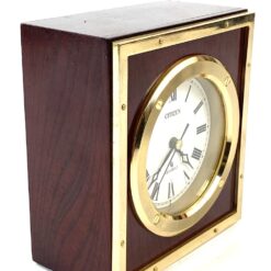 Stalinis kvarcinis laikrodis iš medžio ir žalvario “Citizen” 6,5x12x13,5 cm