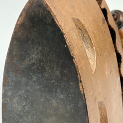 Senovinis metalinis lygintuvas medine rankena 21,5x10x24 cm