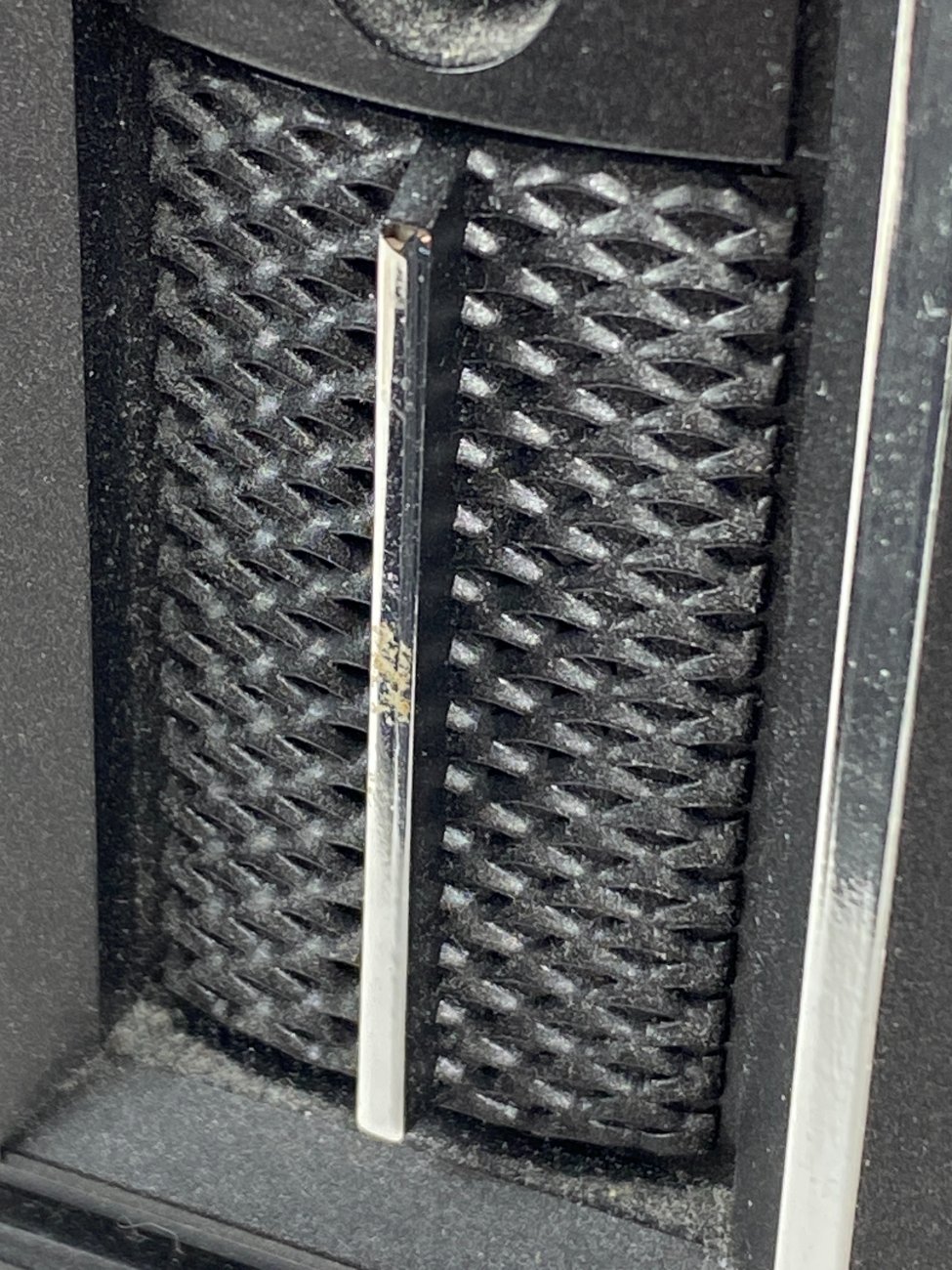 HN1864-senoviniai-radijo-aparatai-14 Toshiba RT-6075 nešiojamas magnetofonas ir radijo imtuvas 11x43x23 cm