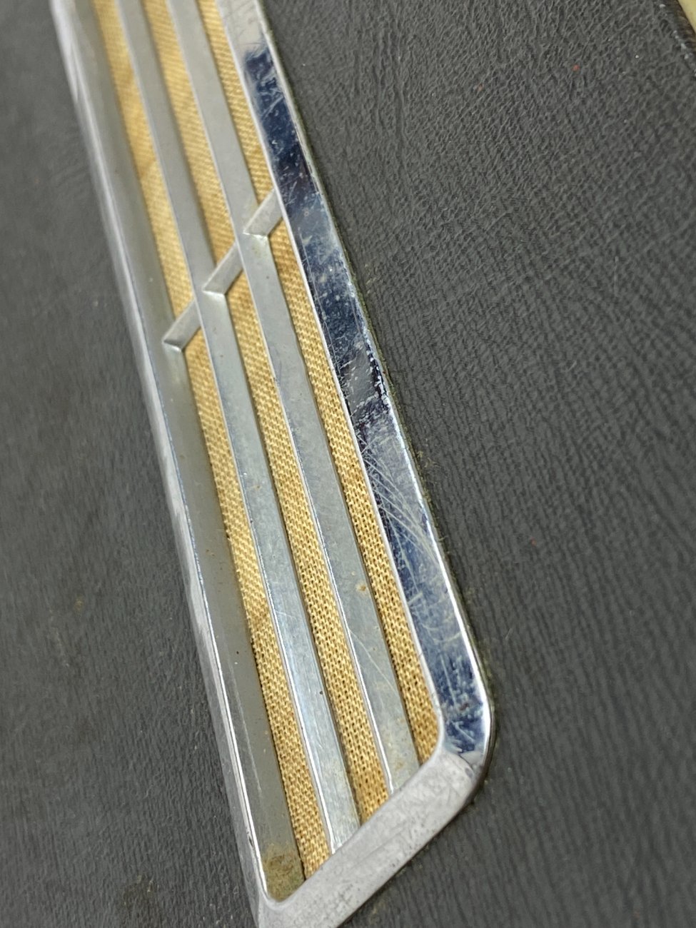 HN1865-senoviniai-radijo-aparatai-13 Vintažinis Schaub-Lorenz Touring T50 radijo imtuvas 10x31x24 cm