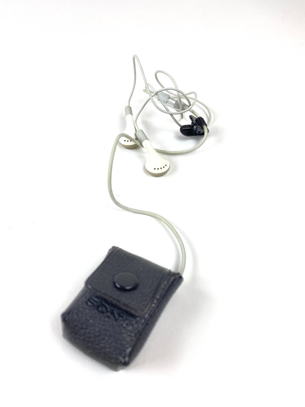 HN1868-kita-technika-8 Sony CD Walkman D-EJ021 nešiojamas CD grotuvas 14x14x2,5 cm