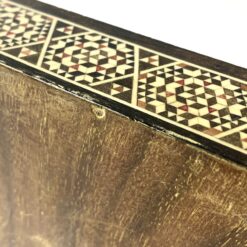 Inkrustuota Viduriniųjų Rytų siriška medinė dėžutė 13,5x19x5,5 cm