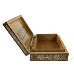 Inkrustuota Viduriniųjų Rytų siriška medinė dėžutė 13,5x19x5,5 cm