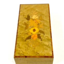 Itališka Sorrento inkrustuota medinė dėžutė su gėlių atvaizdu 10x20x4,5 cm