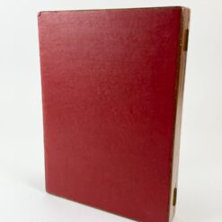 Senovinė raudonmedžio dėžutė su inkrustuotu herbu 26,5×36,5×5,5 cm