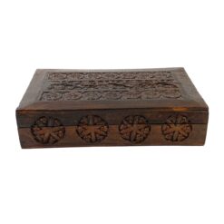 Augalų motyvais drožinėta medinė dėžutė 18x28,5x6,5 cm