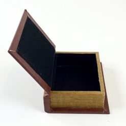 Senovinės knygos imitacijos dėžutė 15x11x4 cm
