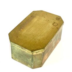 Žalvario skardos dėžutė 8,5×12,5×5,5 cm