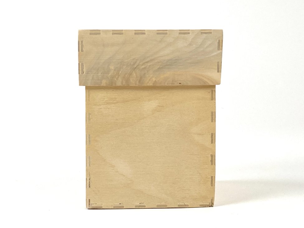 HN1912-dezutes-skryneles-2 Medinė dėžutė 10,5×10,5×11,5 cm