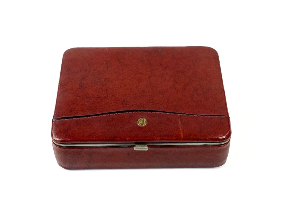 HN1917-kiti-indai-2 Vintažinė eko odos dėžutė 12x14x4 cm