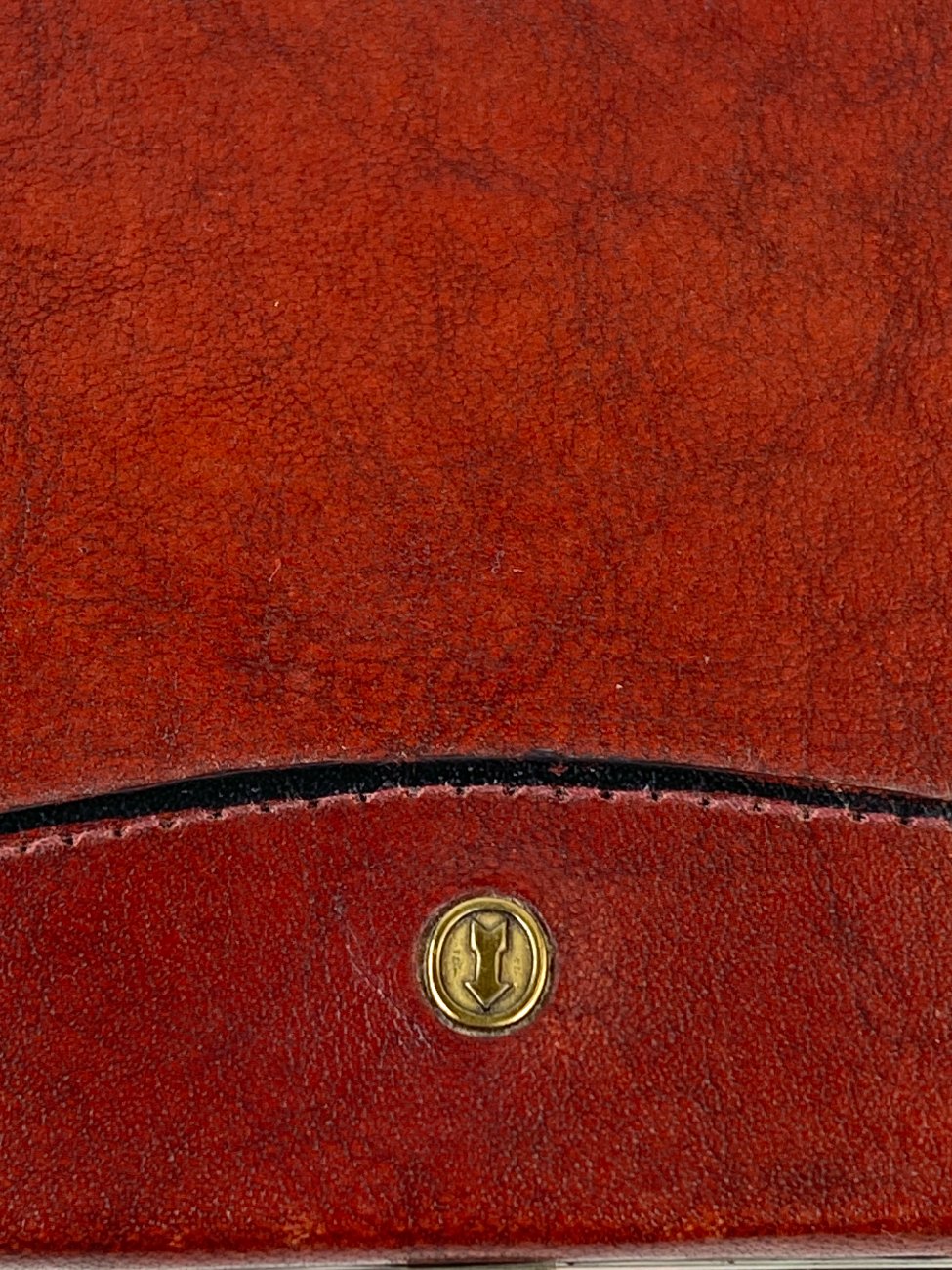 HN1917-kiti-indai-6 Vintažinė eko odos dėžutė 12x14x4 cm