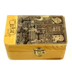 Medinė dėžutė, dekupuota filmo “Harold and Maude” motyvais 10x7x5 cm