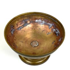 Apvalus žalvarinis serviravimo dubuo su kojele 29,5×29,5×17,5 cm