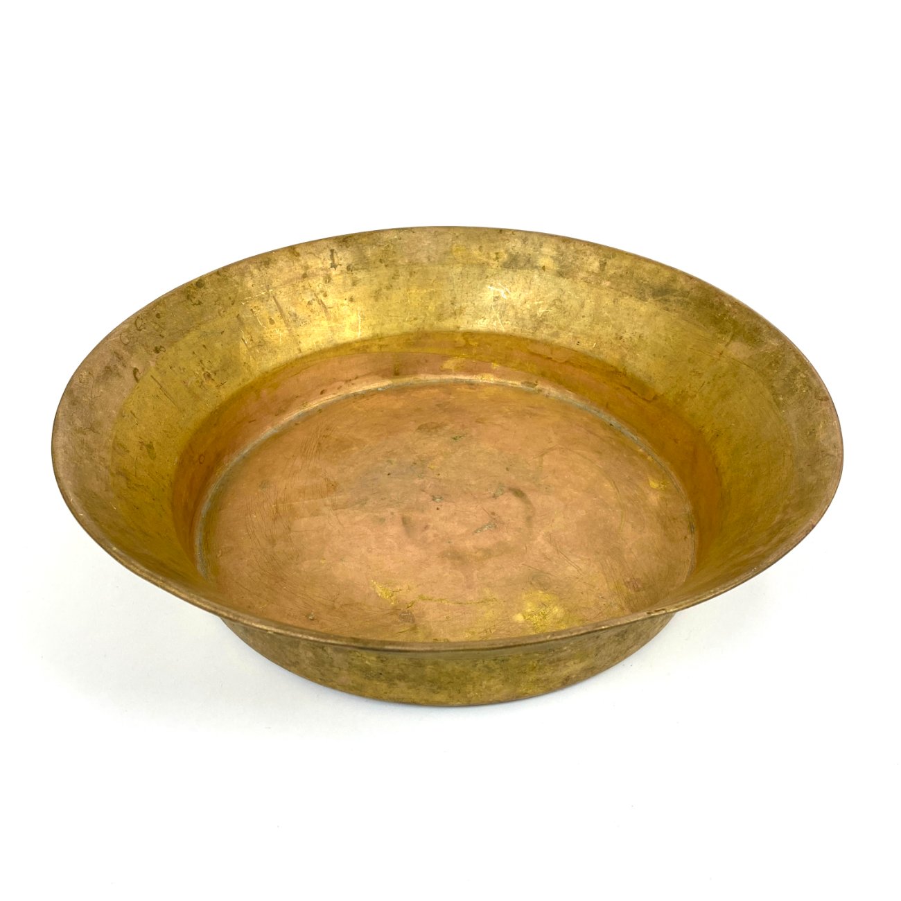 CK0026-metaliniai-indai-0 Žalvarinis dubuo 42,5x43x10,5 cm