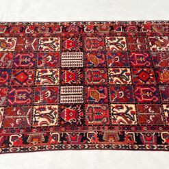 Rankų darbo kilimas “Bakhtiari” iš vilnos 306x198x0,7 cm