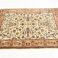 Vilnonis rankų darbo kilimas 345x222x0,7 cm