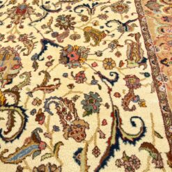 Vilnonis rankų darbo kilimas 345x222x0,7 cm