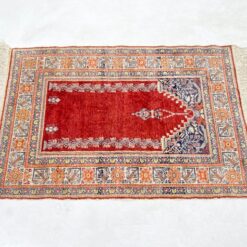 Šilkinis rankų darbo kilimėlis 152x89x0,4 cm