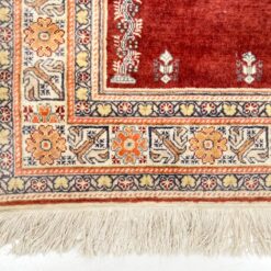 Šilkinis rankų darbo kilimėlis 152x89x0,4 cm