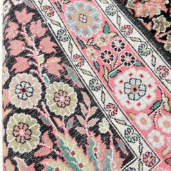 Šilkinis rankų darbo kilimėlis 102x63x0,5 cm