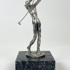 Aliumininė golfo žaidėjo statula ant marmurinio postamento 10x10x21,5 cm