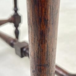 Senovinis ąžuolinis staliukas inkrustuotu stalviršiumi 47×72,5×79 cm