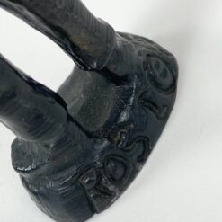 Metalinė berniuko su paukščiu rankose statula 5x4x16 cm