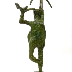 Abstrakti bronzinė, žaliai dažyta žmogaus skulptūra 10x18x31,5 cm