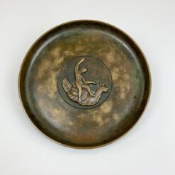 Skandinaviška bronzinė lėkštė su mitologiniais motyvais 18,5x18,5x2 cm