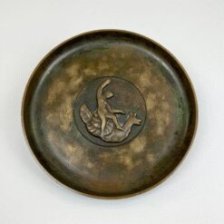 Skandinaviška bronzinė lėkštė su mitologiniais motyvais 18,5×18,5×2 cm