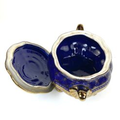 Keramikinis “Wurko” mėlyno ir aukso atspalvių indas su dangčiu 24x38x24 cm